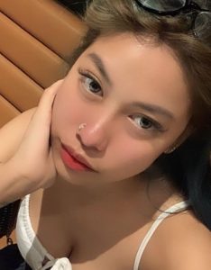 Home massage service in jakarta indonesia by young beautiful massage girls masseuses